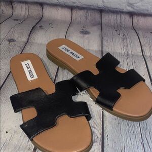 Steve Madden Black Cutout Slide Sandals NWOT